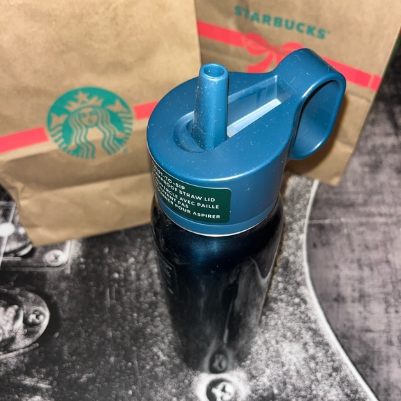 NWT Starbucks Water Bottle - Picture 5 of 5